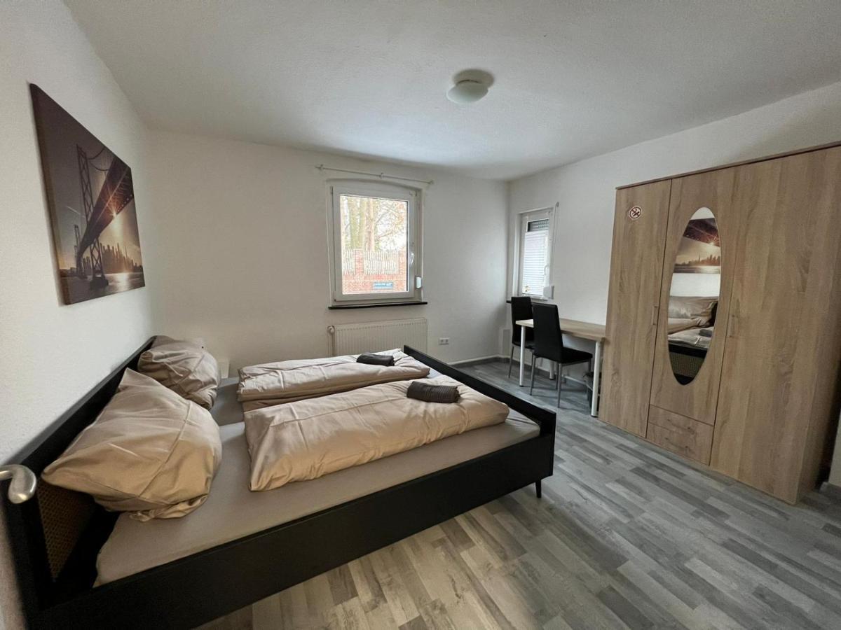 Apartamento Schoenes Einfaches Zimmer In Oldenburg 109 Exterior foto